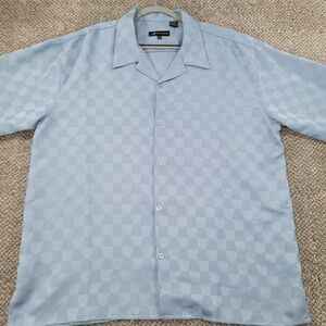 Montique Mens 2XL Light Blue Geometric Checkered Short Sleeve Camp Shirt Button